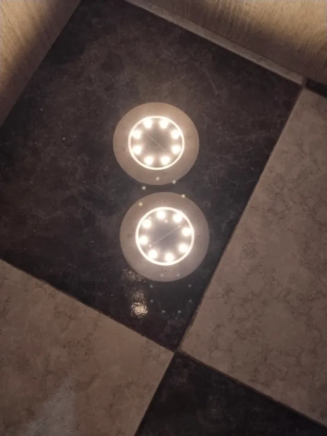 Lámparas LED Solares para Suelo x2