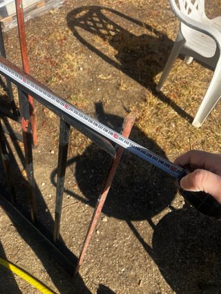 Barandilla metálica con remate de escalera 240X63