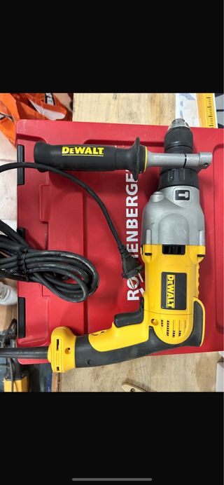 DeWalt Taladro percutor DWD522KS-QS
950 W