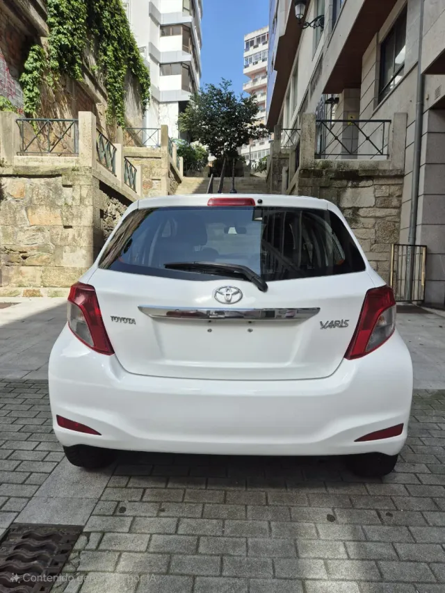 Toyota Yaris 2013