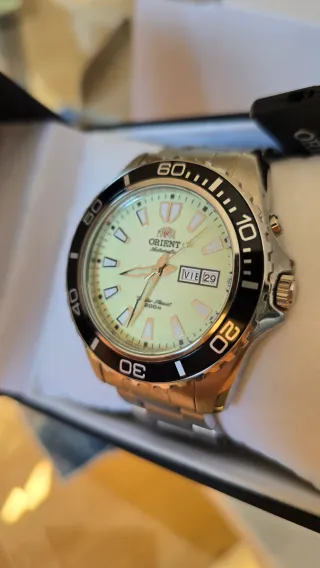 Reloj Orient Mako XL Full Lume FEM75005R9