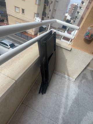Sedie pieghevoli in metallo e tessuto
