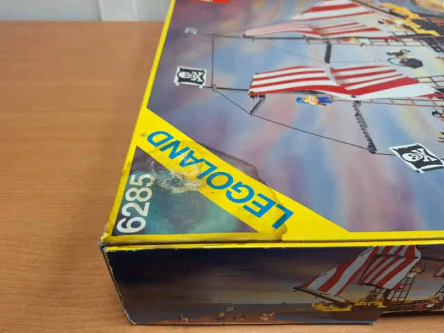 LEGO 6285 BARRACUDA DEL MAR NERO (1989)