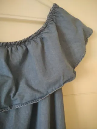 Vestido denim con volante