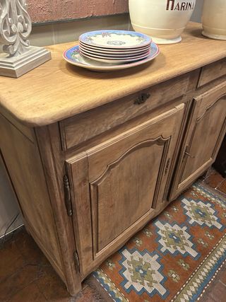Aparador antiguo