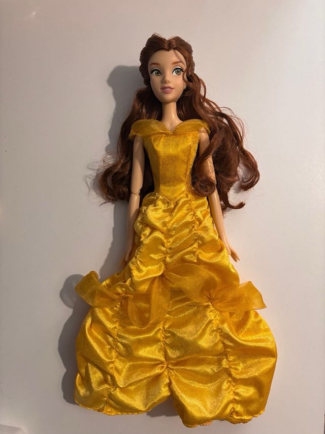 Muñeca Bella Disney Grande