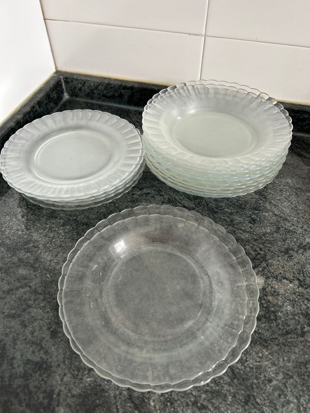 Platos Duralex de cristal transparente