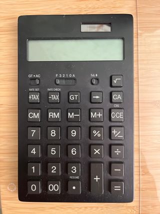 Calculadora Electrónica Negra