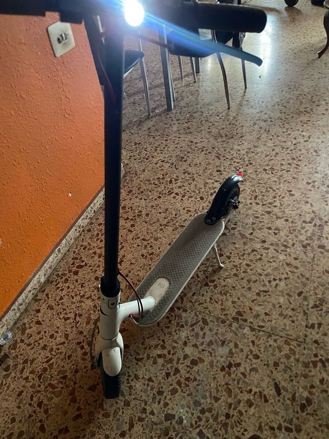 Patinete Eléctrico Xiaomi M365