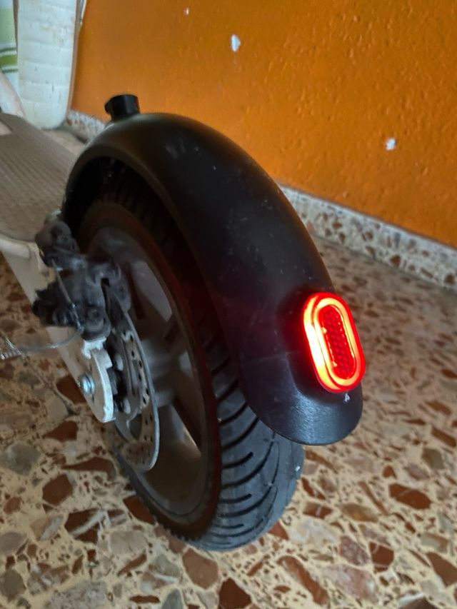 Patinete Eléctrico Xiaomi M365