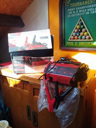 Cargador Batería Coche ULG 17 A1
De 12v ó 6v 8-250