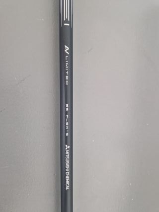 Driver TaylorMade Qi10 LS 
Loft 9° 
Varilla Stiff 