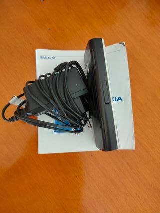 Telefono cellulare Nokia X6 nero