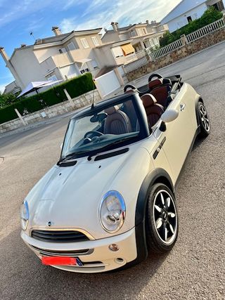 MINI Cabrio One Sidewalk 2008