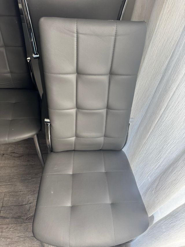 6 Sillas de Comedor Metálicas