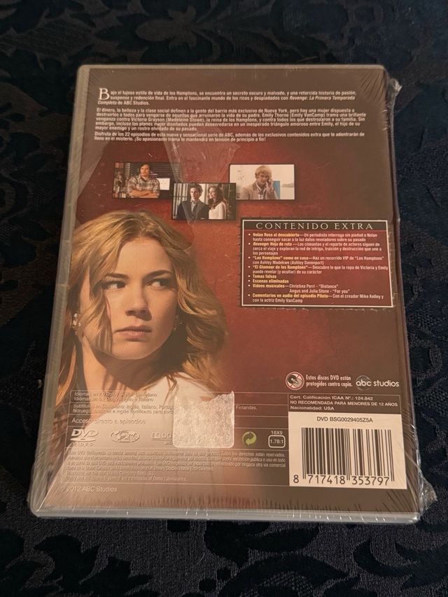 Revenge - Primera Temporada DVD
