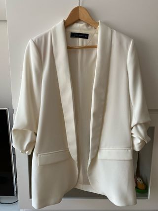 Americana blanca Zara