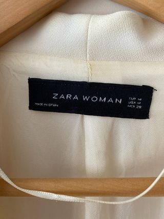 Americana blanca Zara