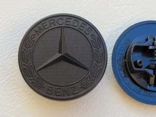 Logo Emblema Capó AMG Mercedes Negro Mate 