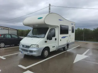Autocaravana 6 plazas Fiat ducato