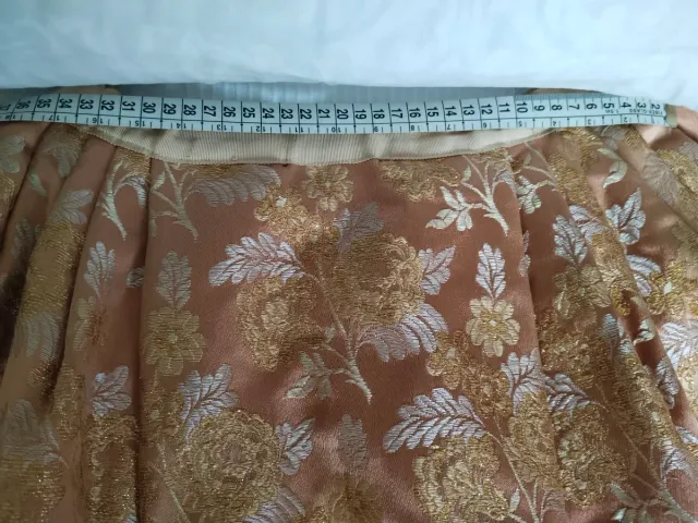 Falda o Tela fallera