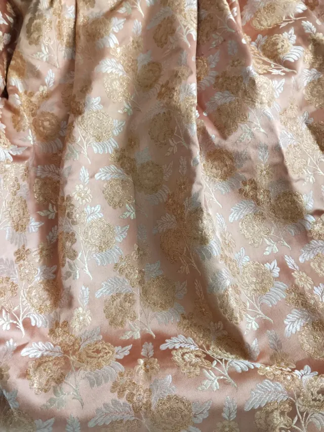 Falda o Tela fallera