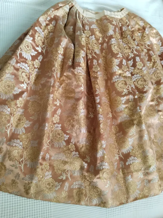 Falda o Tela fallera