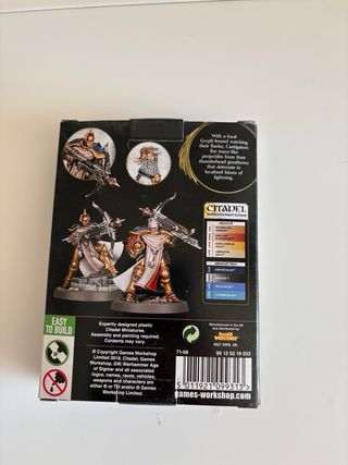 Stormcast Eternals Castigators con Gryph-Hound