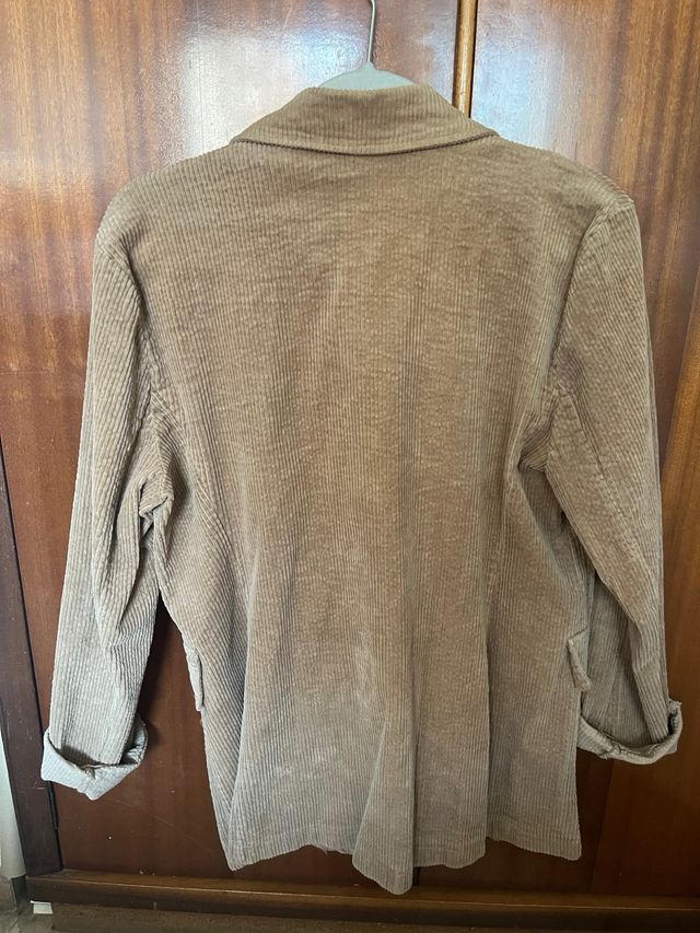 Americana de pana marrón clarito