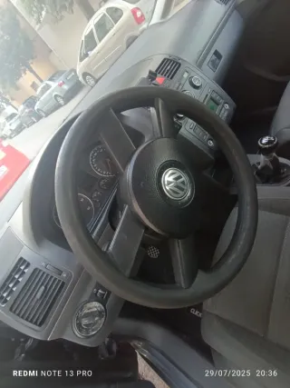 Volkswagen Touran 2005
