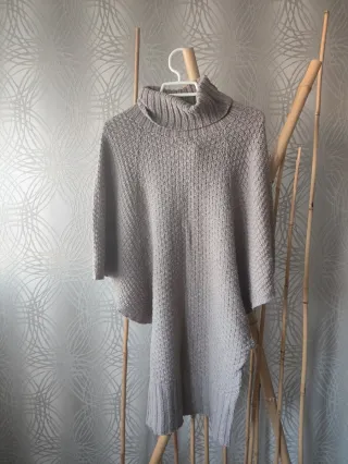 Jersey largo Stradivarius Talla S