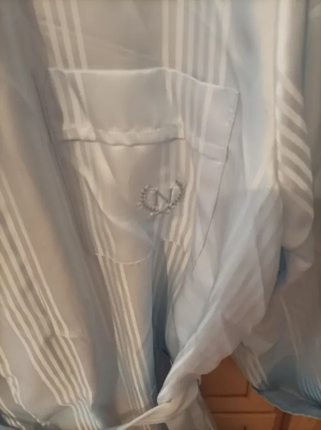 Bata de raso hombre Talla L