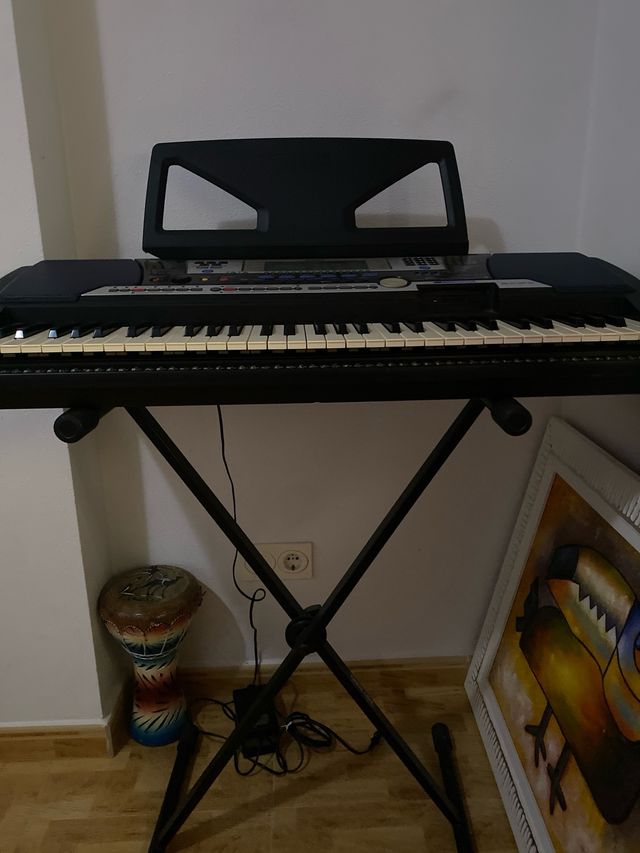 Teclado Yamaha PSR-540