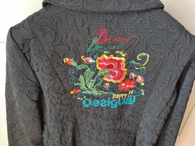 BAJADA PRECIO!! Desigual Talla 38 Negro