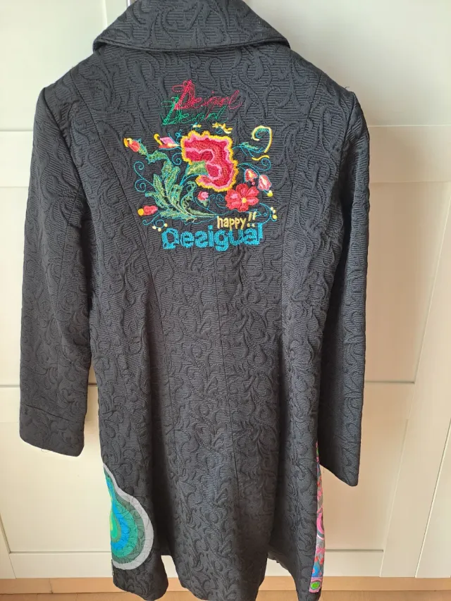 BAJADA PRECIO!! Desigual Talla 38 Negro