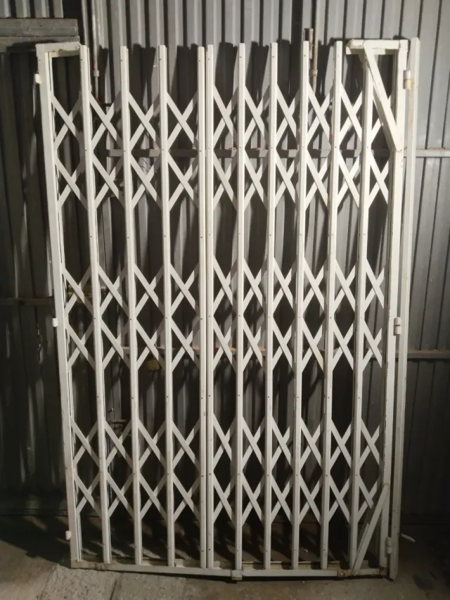 Persiana Metálica Extensible 134/207