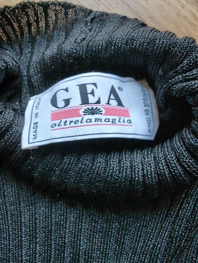 Maglia Gea collo alto senza maniche nera