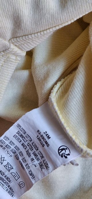 Body Amarelo Liso Kiabi 24 meses