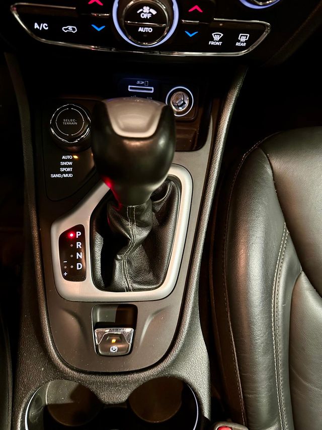 Jeep Cherokee 2018