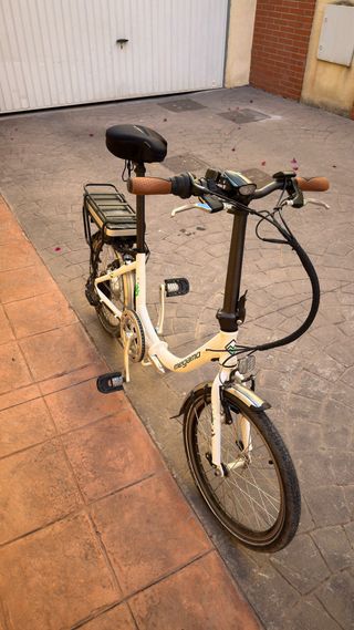 Bicicleta Eléctrica Megamo Plegable