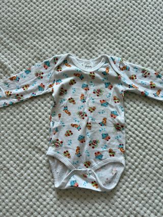 Lote 5 Bodies Bebé 2-4 Meses