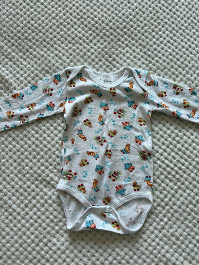 Lote 5 Bodies Bebé 2-4 Meses