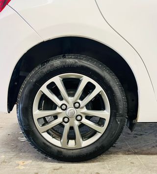 Toyota Yaris 2014