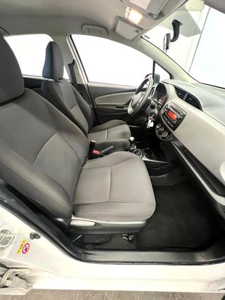 Toyota Yaris 2014