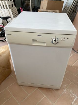 Lavavajillas Zanussi Essential