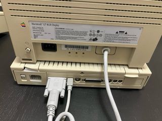 Apple Macintosh LC con BlueSCSI SD 8GB e impresora