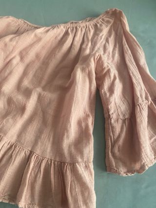 Blusa palo rosa con volantes