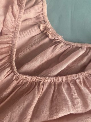 Blusa palo rosa con volantes