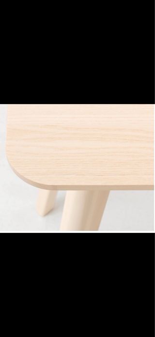 Mesa de comedor de madera clara Ikea
