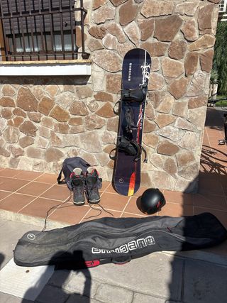 Tabla Snow + Botas + Casco + Funda